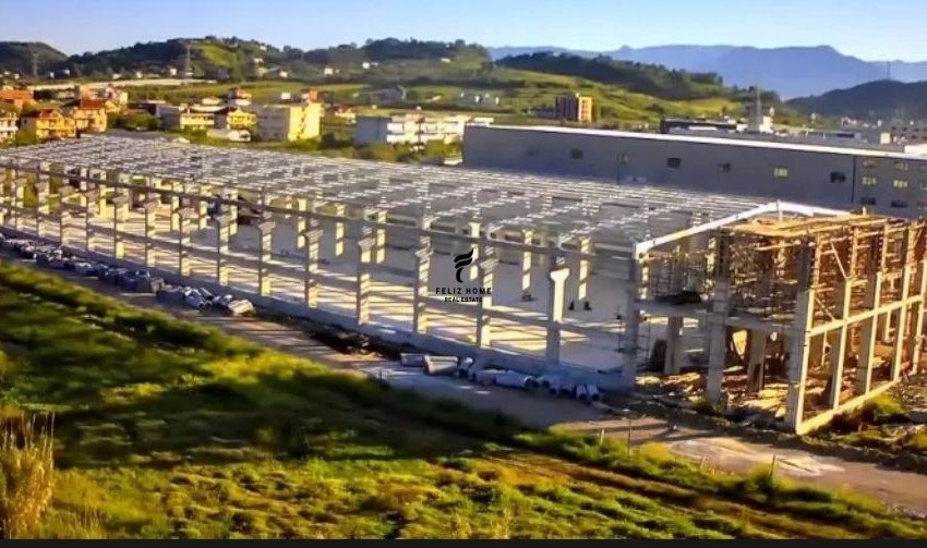 Warehouse for rent 4400 square meters prush 20,000 euro