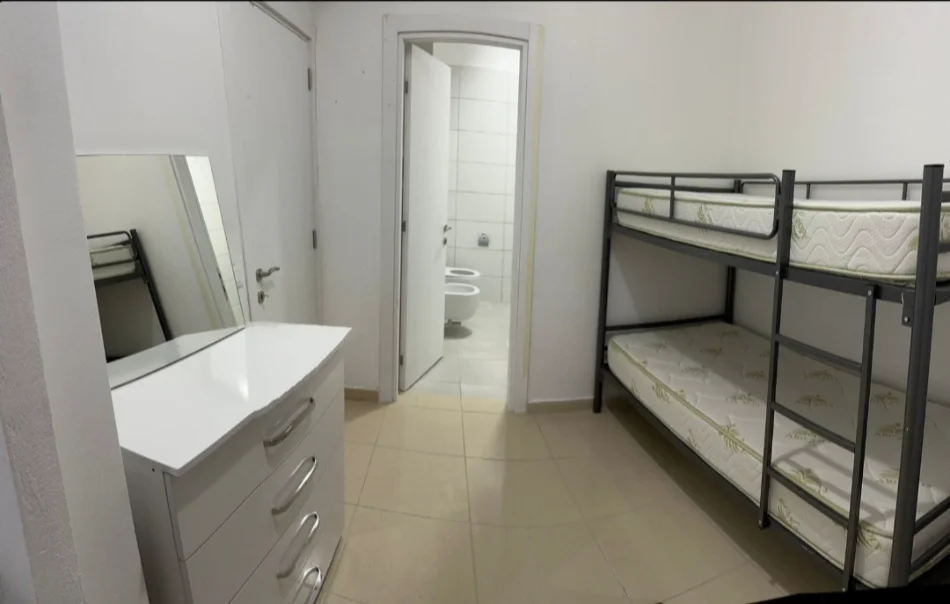 Qera | garsoniere | kodra e diellit | 300 €/muaj (3)