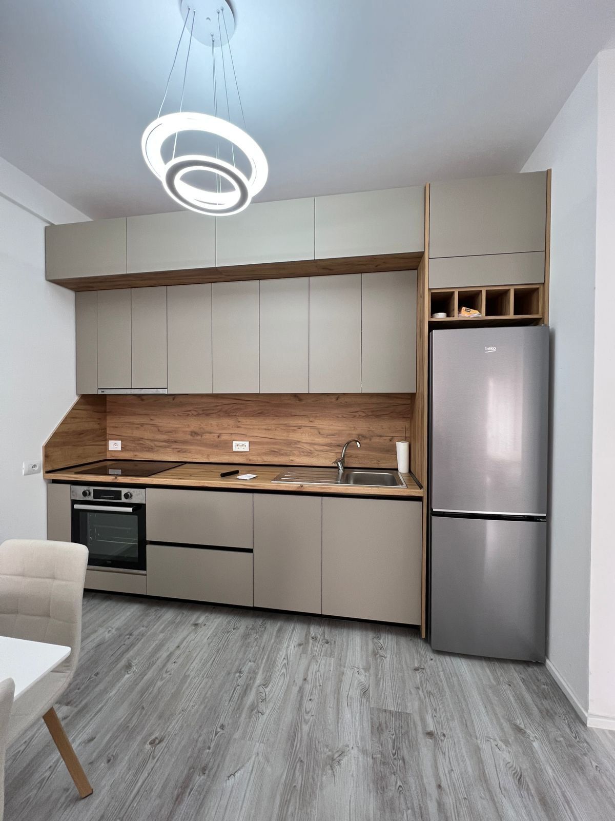 Shitje | apartament 2 + 1 | Yzberisht | 190000 € (3)