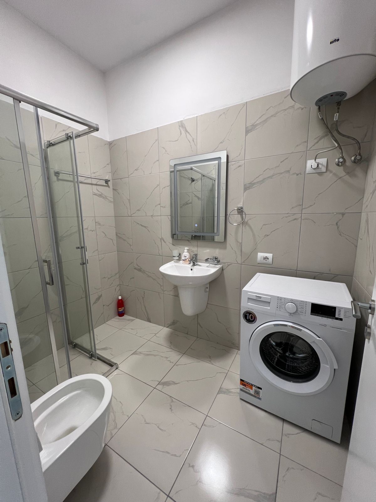 Shitje | apartament 2 + 1 | Yzberisht | 190000 € (8)