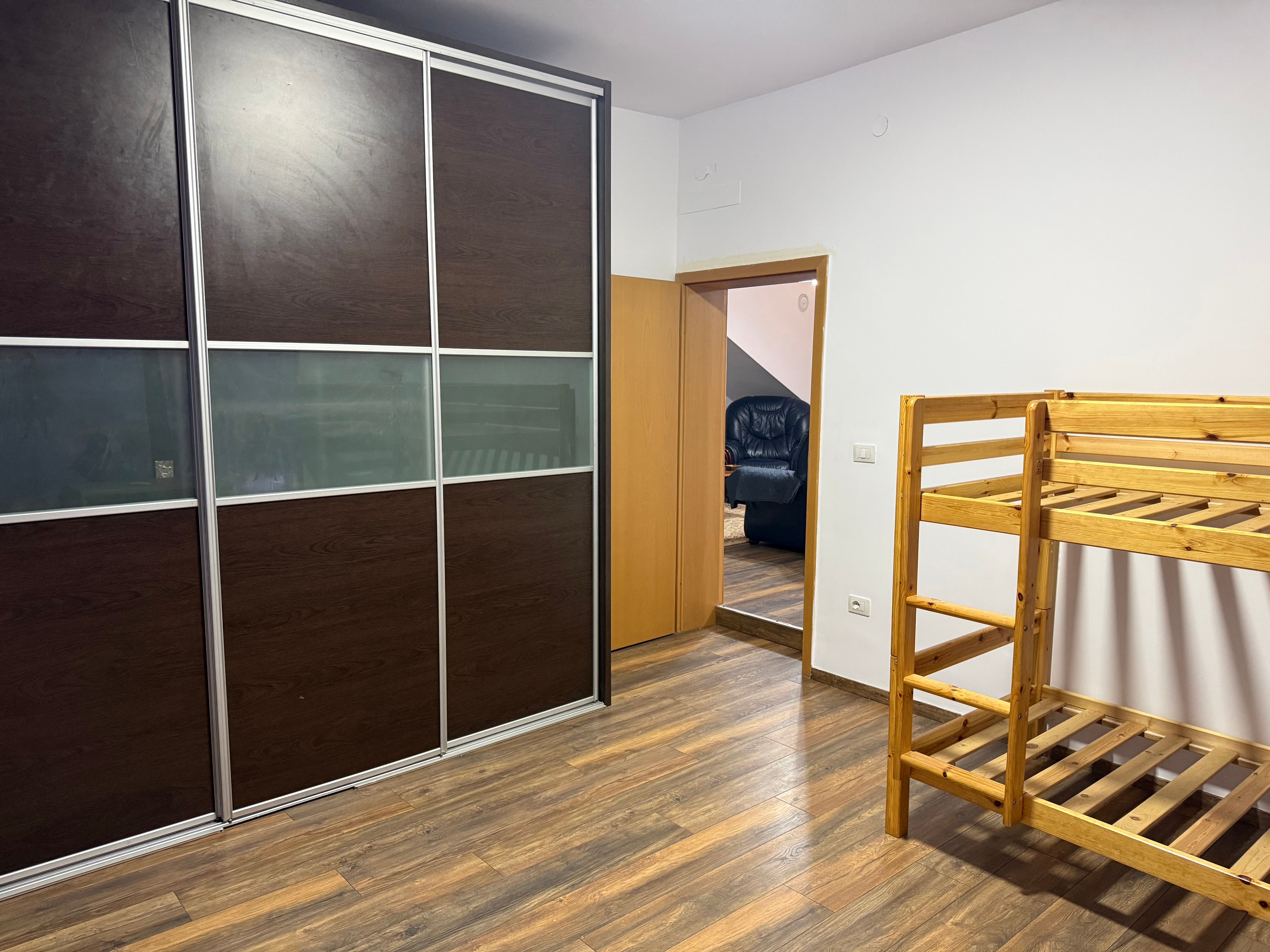 Affitto | appartamento 2 + 1 | tregu elektrik | 650 €/mese