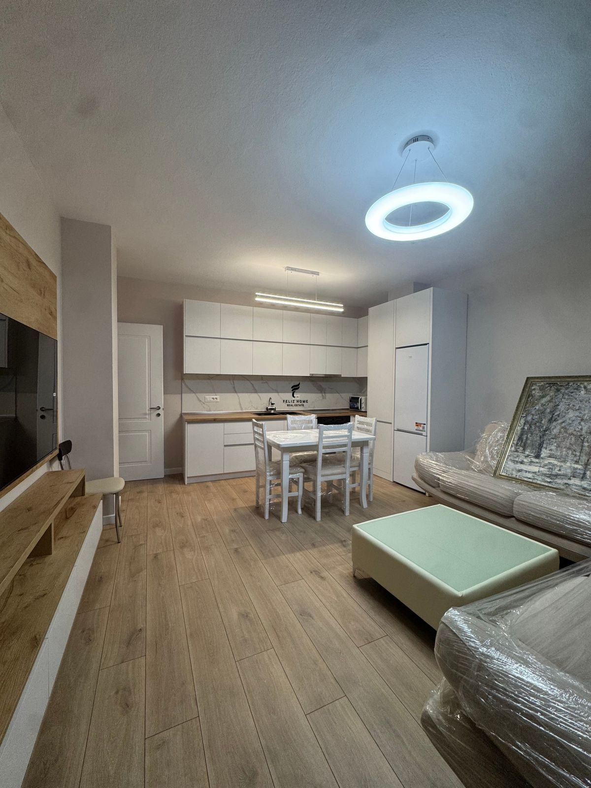 Apartment for rent 2+1 myslym shyri 90,000 leke (2)