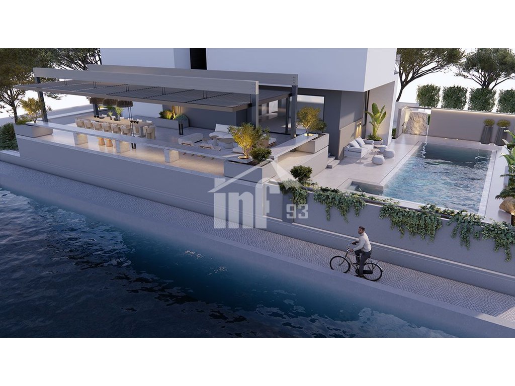 Turquoise marina