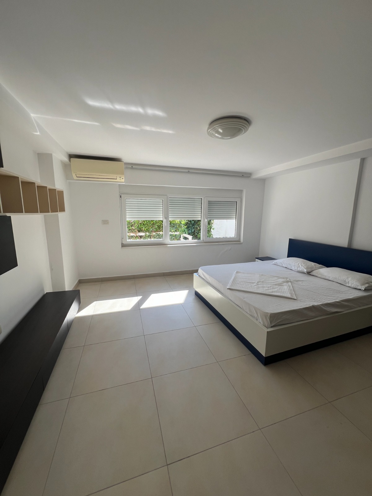 Venda | villa 5 + 1 + 4 | kodra e diellit 1 | €1.100.000 (5)