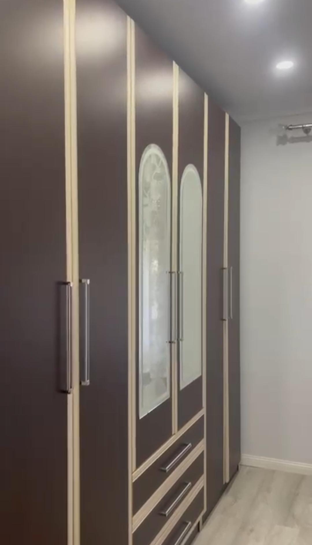 Aluguel | casa privada 2 + 1 + estacionamento | rruga jordan misja | €550/mês (3)