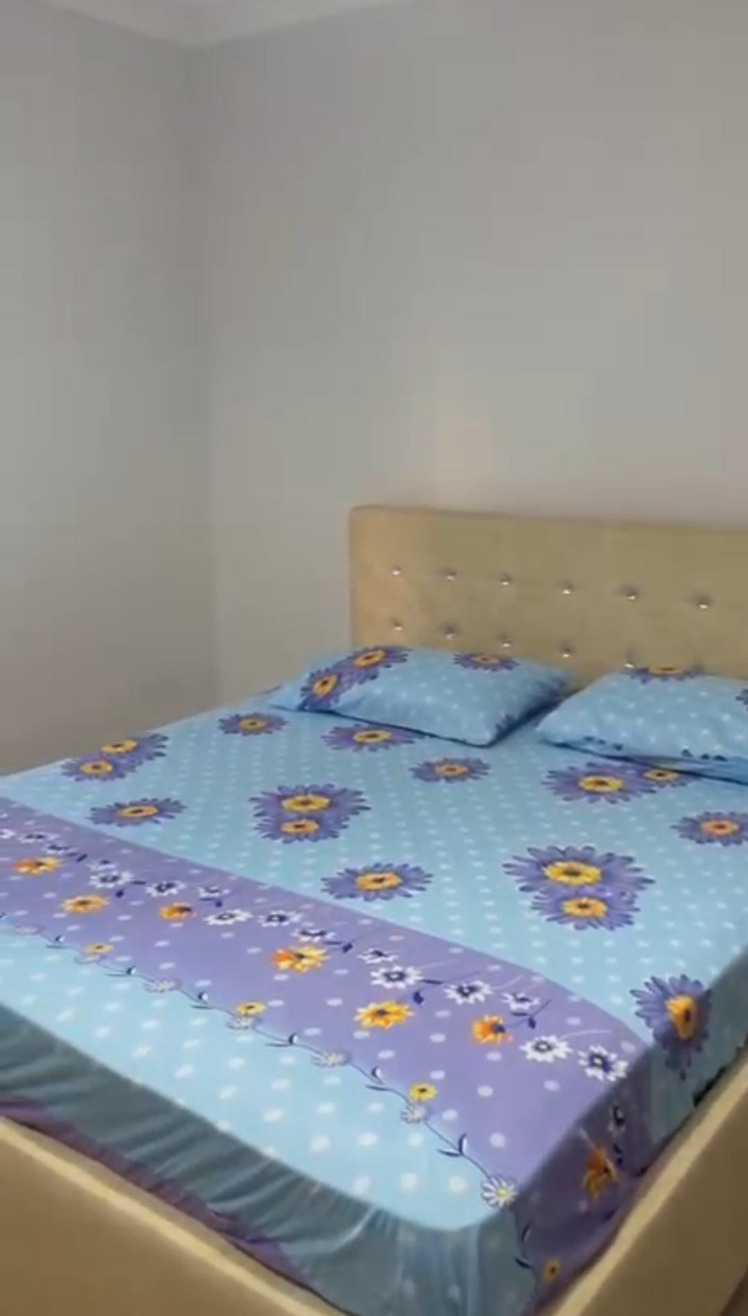 Aluguel | casa privada 2 + 1 + estacionamento | rruga jordan misja | €550/mês (5)