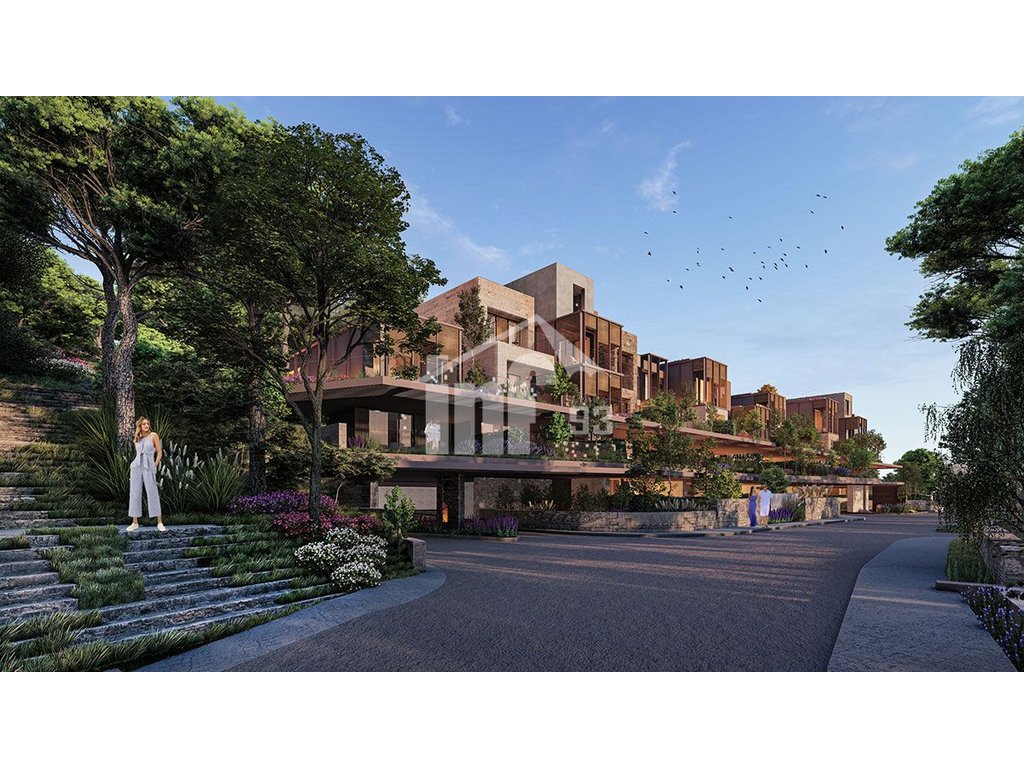 "Green Coast" village, palase