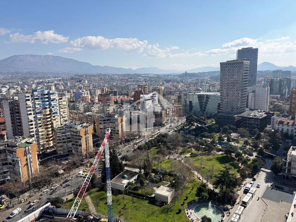 Centro, praça skënderbej (2)