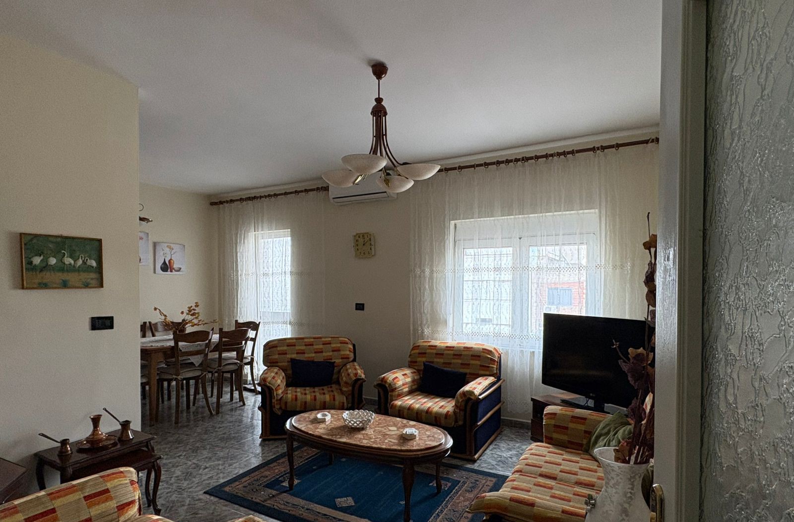 Aluguel | apartamento 2 + 1 | rruga e elbasanit | €600/mês (2)