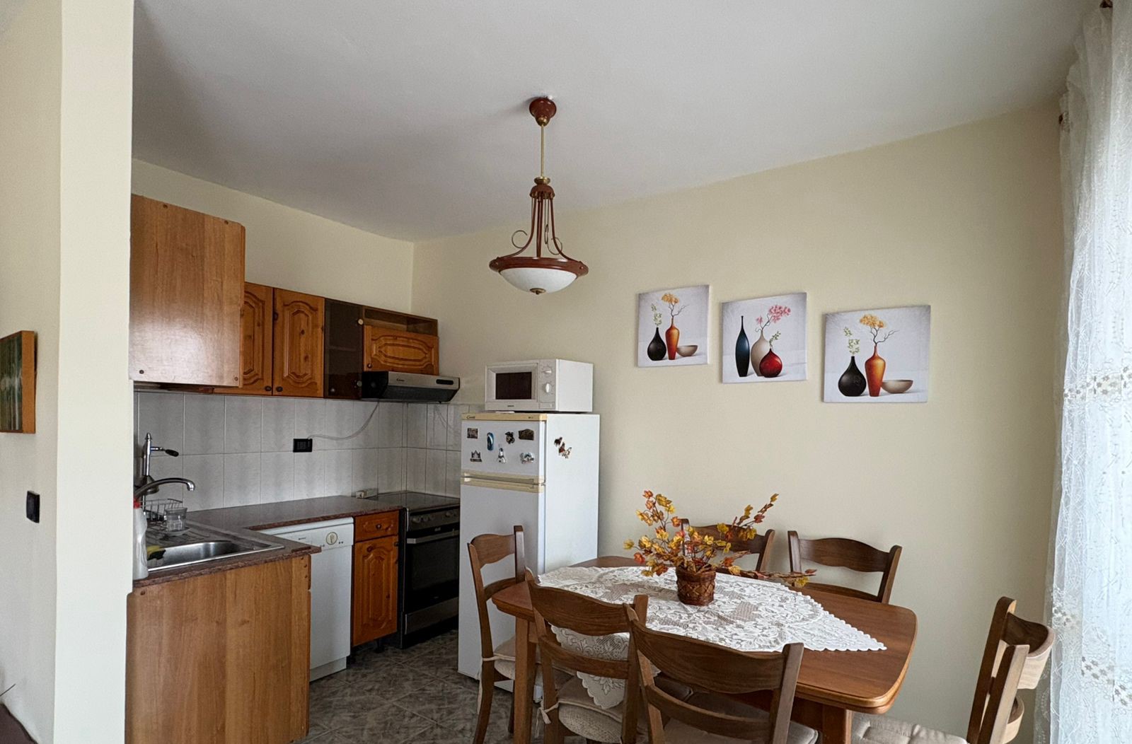 Aluguel | apartamento 2 + 1 | rruga e elbasanit | €600/mês (4)