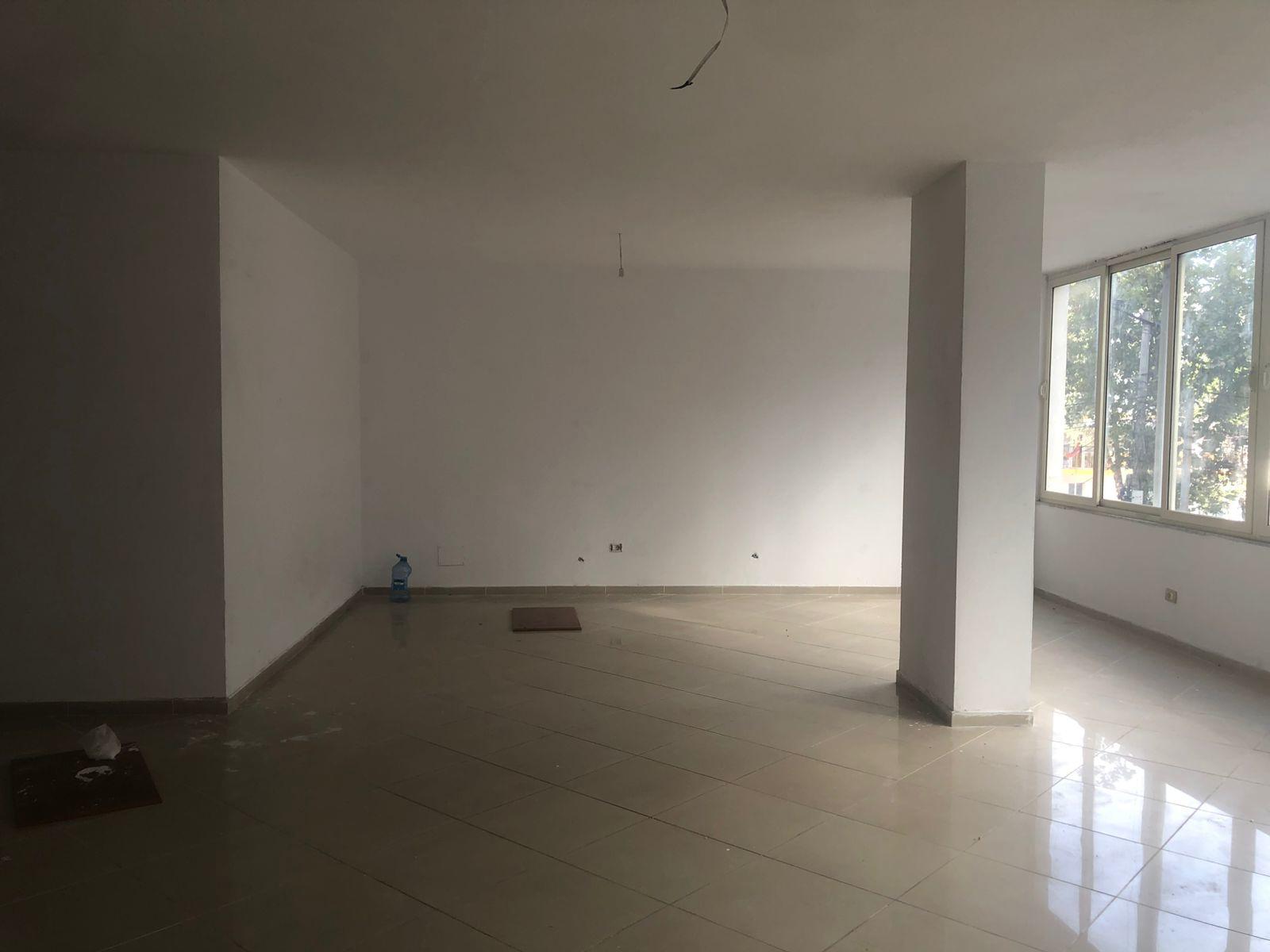 Miete | geschäftsräumlichkeit | bulevardi blu kamez | 500 €/monat (4)