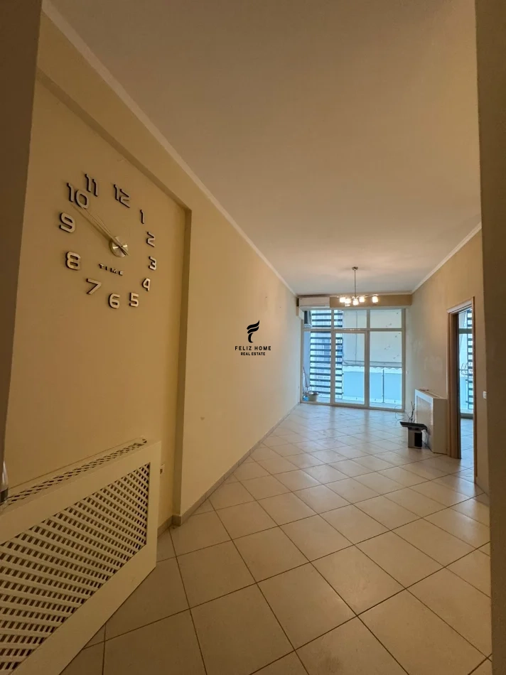 Piso 1+1 en venta comuna de paris 216.000 euros