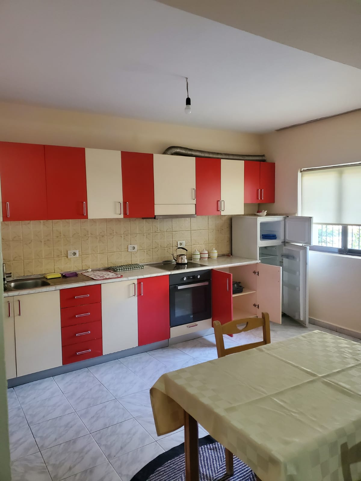 Qera | apartament 3 + 1 | Komuna e Parisit | 600 €/muaj