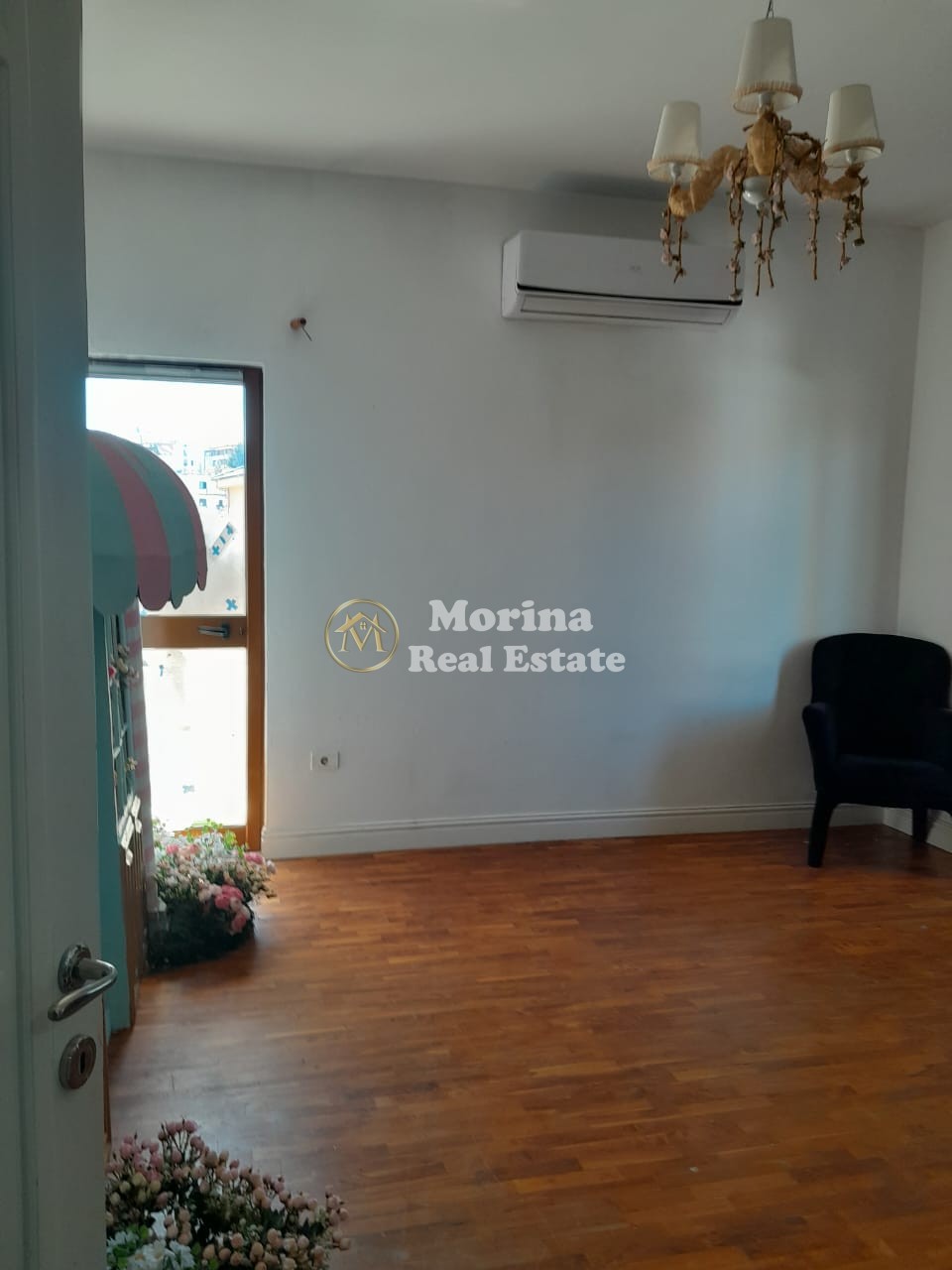 Alquiler | villa 7 + 1 | rruga halit bega | 1500 €/mes (6)