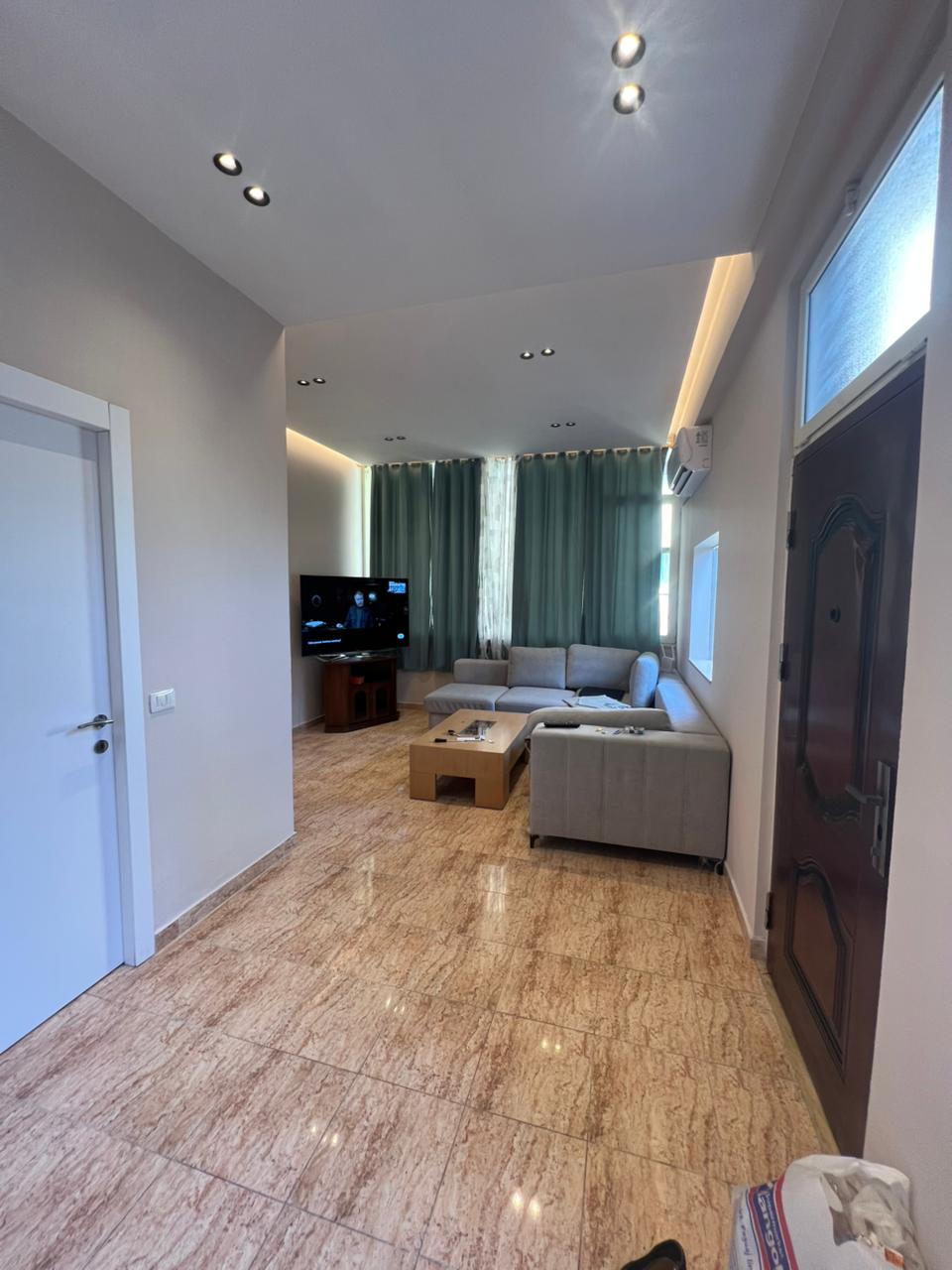 Affitto | appartamento 1 + 1+1 +veranda | rruga kodra e diellit | 600 €/mese
