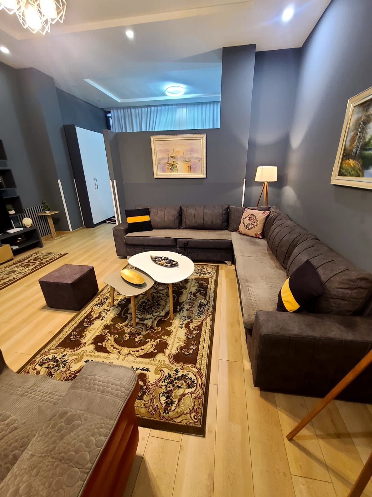 Wohnung zu mieten 1+1 kühler etage 60.000 leke