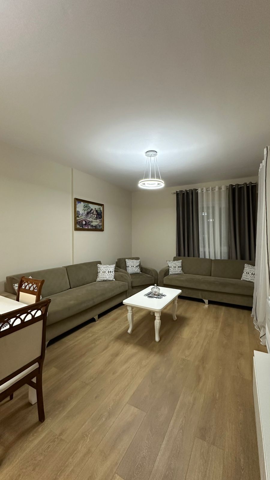 Miete | wohnung 1 + 1 + parkplatz | rruga 5 maji | 550 €/monat