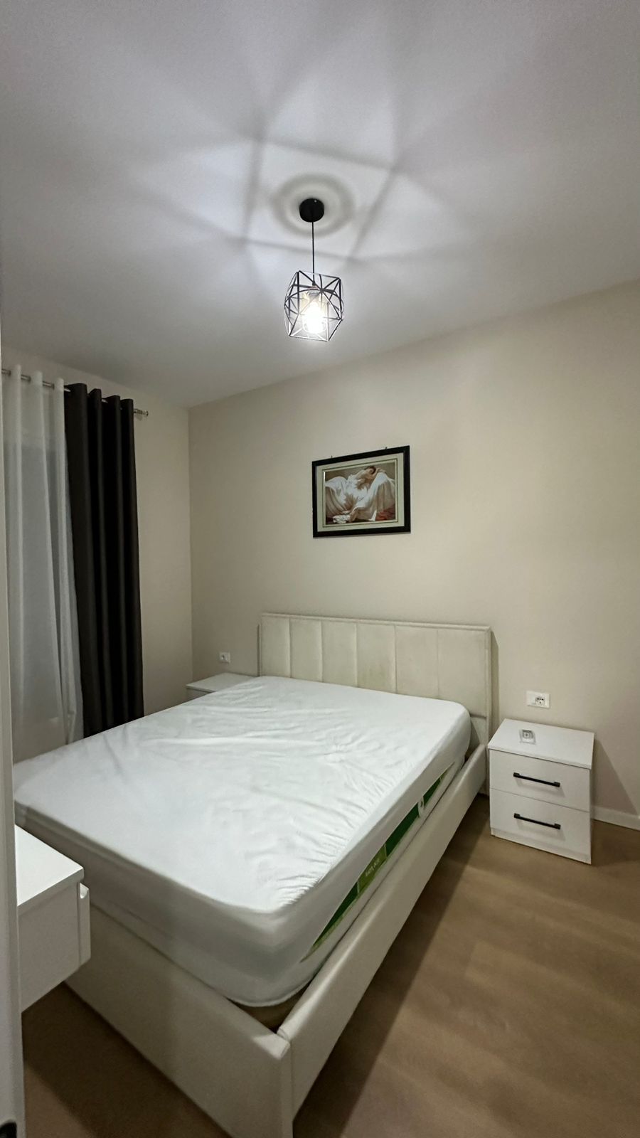 Miete | wohnung 1 + 1 + parkplatz | rruga 5 maji | 550 €/monat