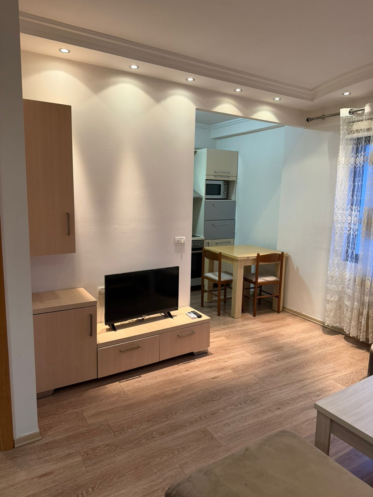 Miete | wohnung 2 + 1 | rruga karl gega | 550 €/monat (8)