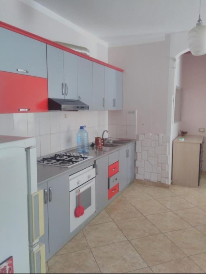 Venda | apartamento 1 + 1 | rruga 26 nentori, durres | €90.000
