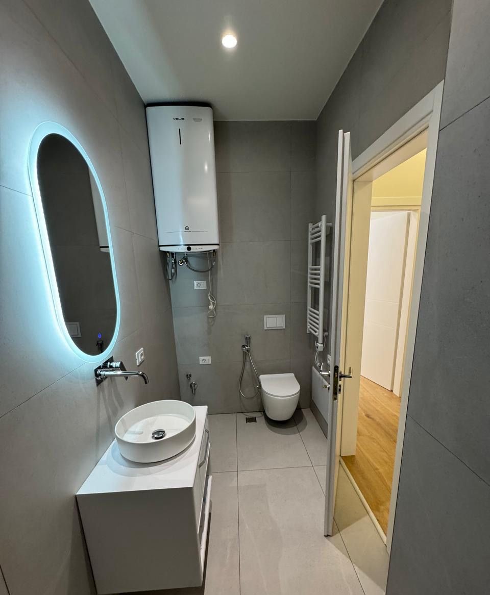 Qera | business premises | vasil shanto | €1000/month (3)