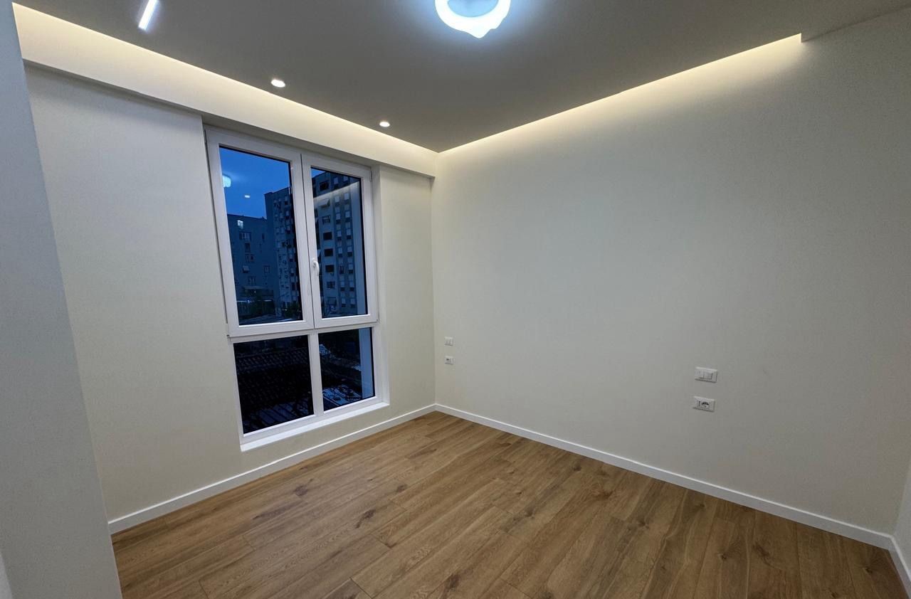 Qera | business premises | vasil shanto | €1000/month (4)