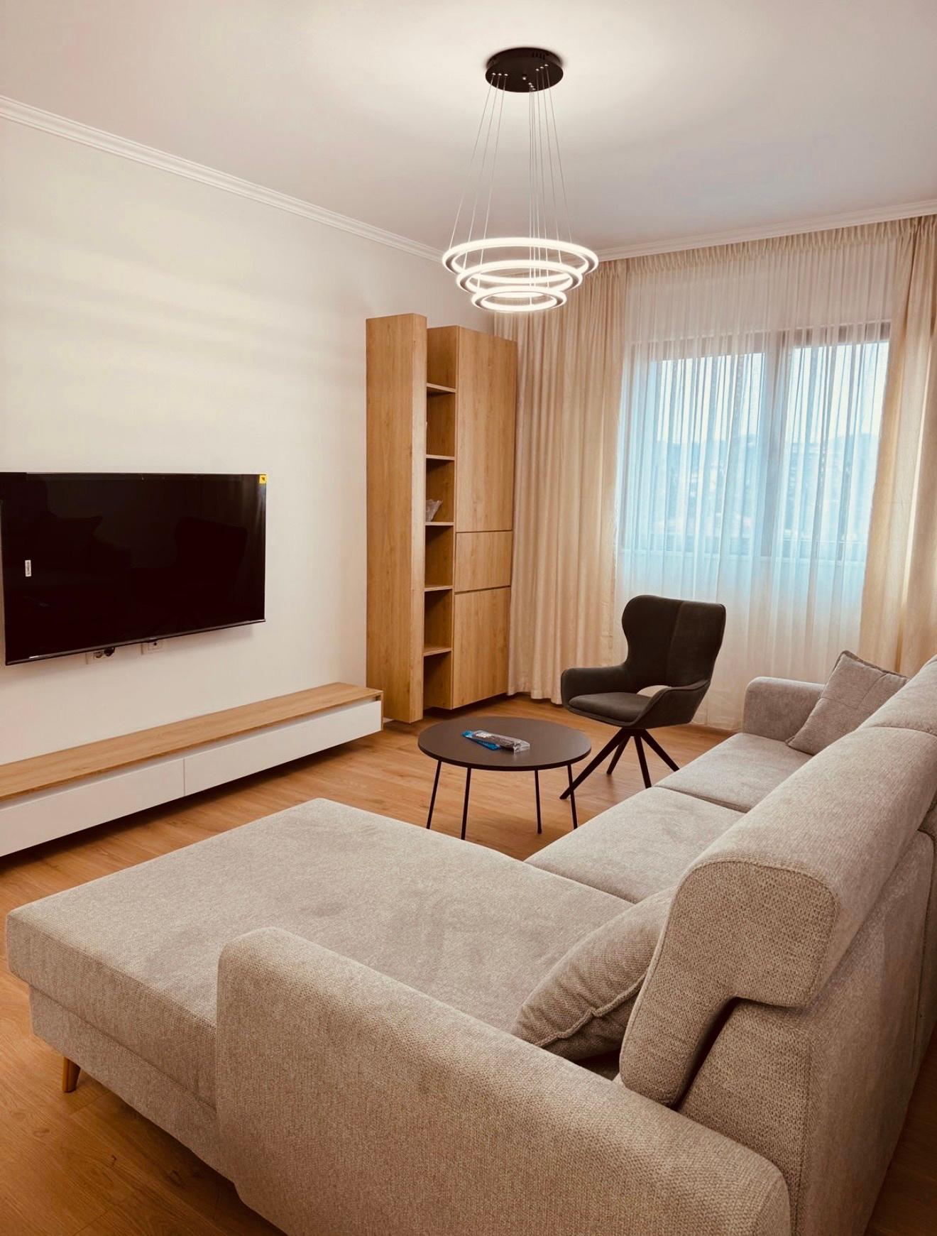 Louer | appartement 2 + 1 | rruga e durrësit | 1300 €/mois
