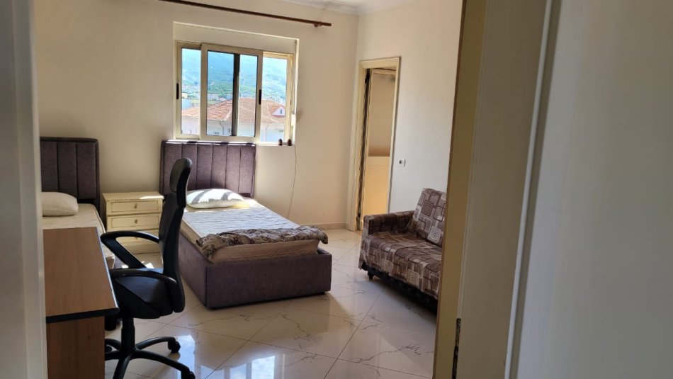 Louer | appartement 3 + 1+3 | kodra e priftit | 600 €/mois (5)