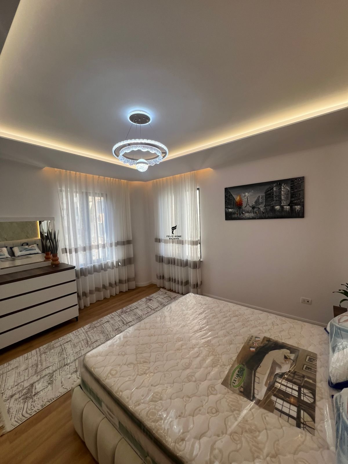 Apartamento 2+1+2 à venda rua kavajes 265.000 euros