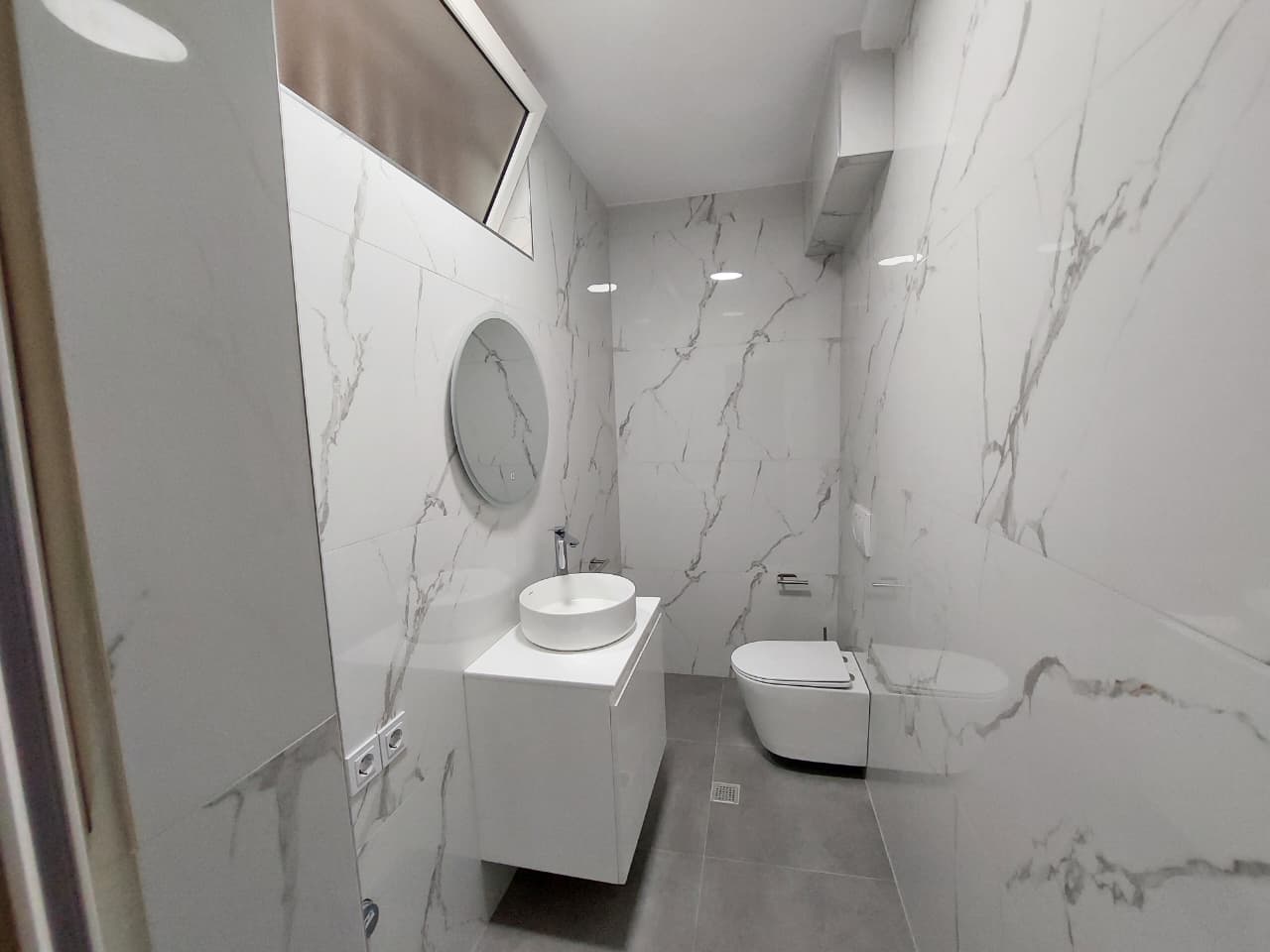 Aluguel | ambiente de negócios | centro, praça skanderbeg | €1000/mês (4)