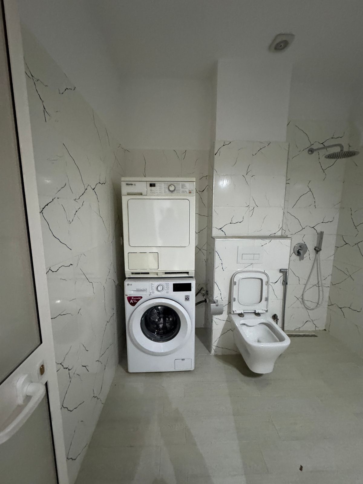 Louer | studios | centre-ville – Rruga e barrikadave | 450 €/mois (7)