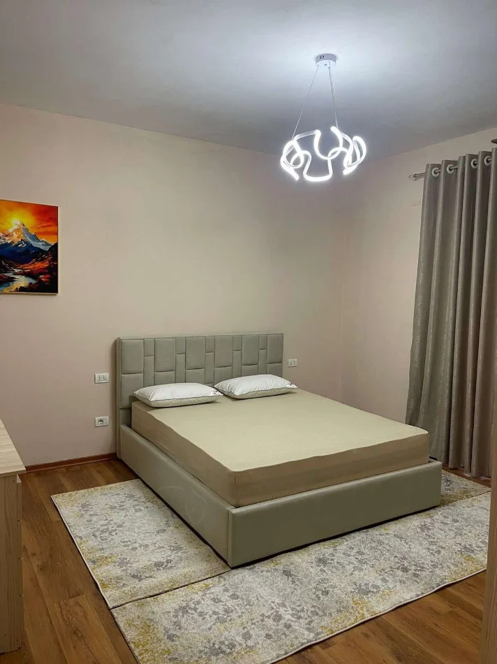 Qera | villa 2 + 1+3 block | fresku | €450/month