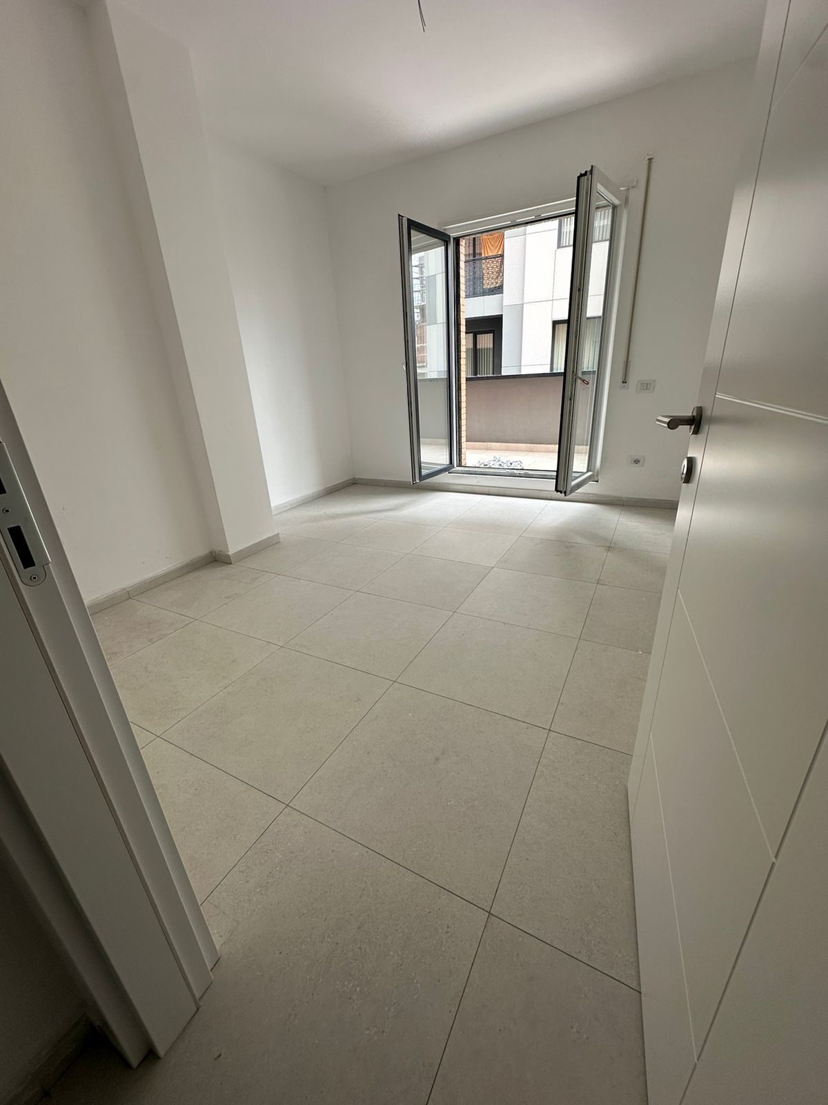 Qera | apartment 2 + 1 | the new boulevard | €600/month (2)