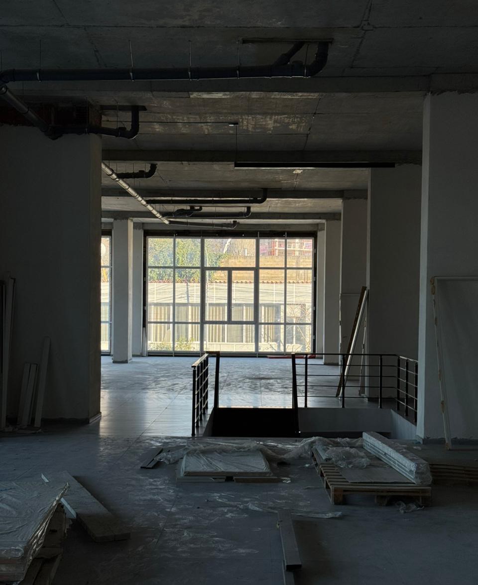 Affitto | locale commerciale | bulevardi i ri | 3300 €/mese (5)