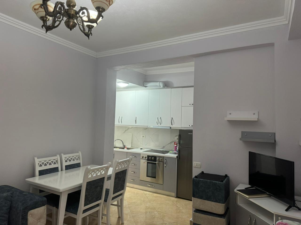 Alquiler | casa privada 1 + 1 | rruga xhanfize keko | 400 €/mes (4)