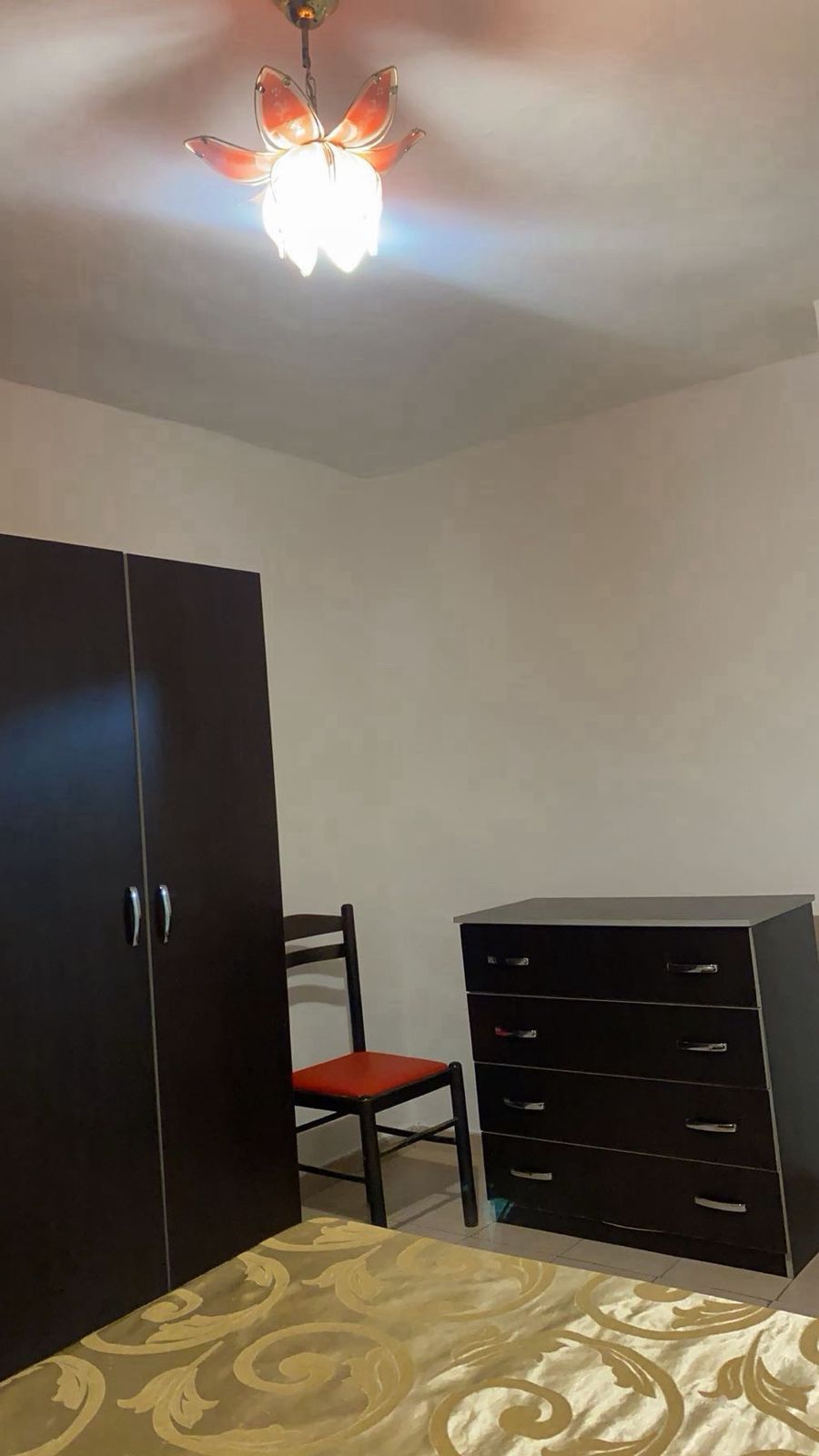 Louer | appartement 1 + 1 | pediatrie | 400 €/mois (4)