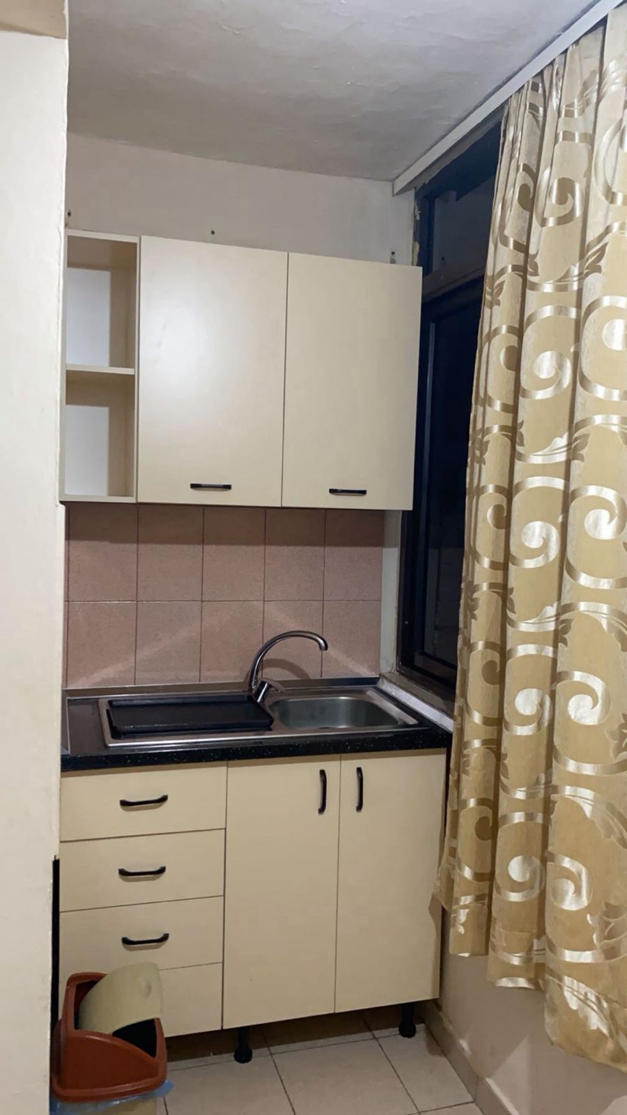 Louer | appartement 1 + 1 | pediatrie | 400 €/mois (5)