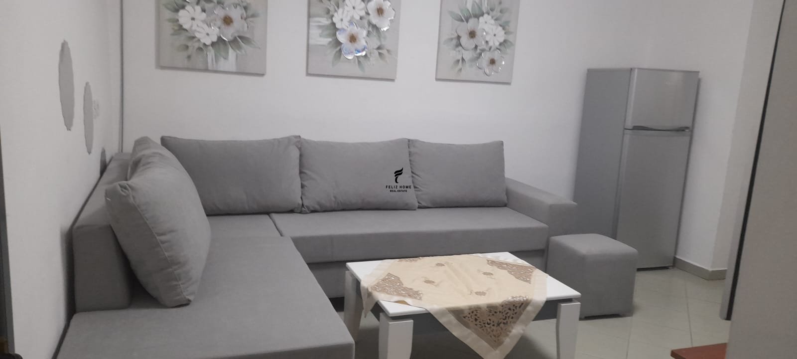 Apartament me qera 2+1 myslym shyri 50.000 leke