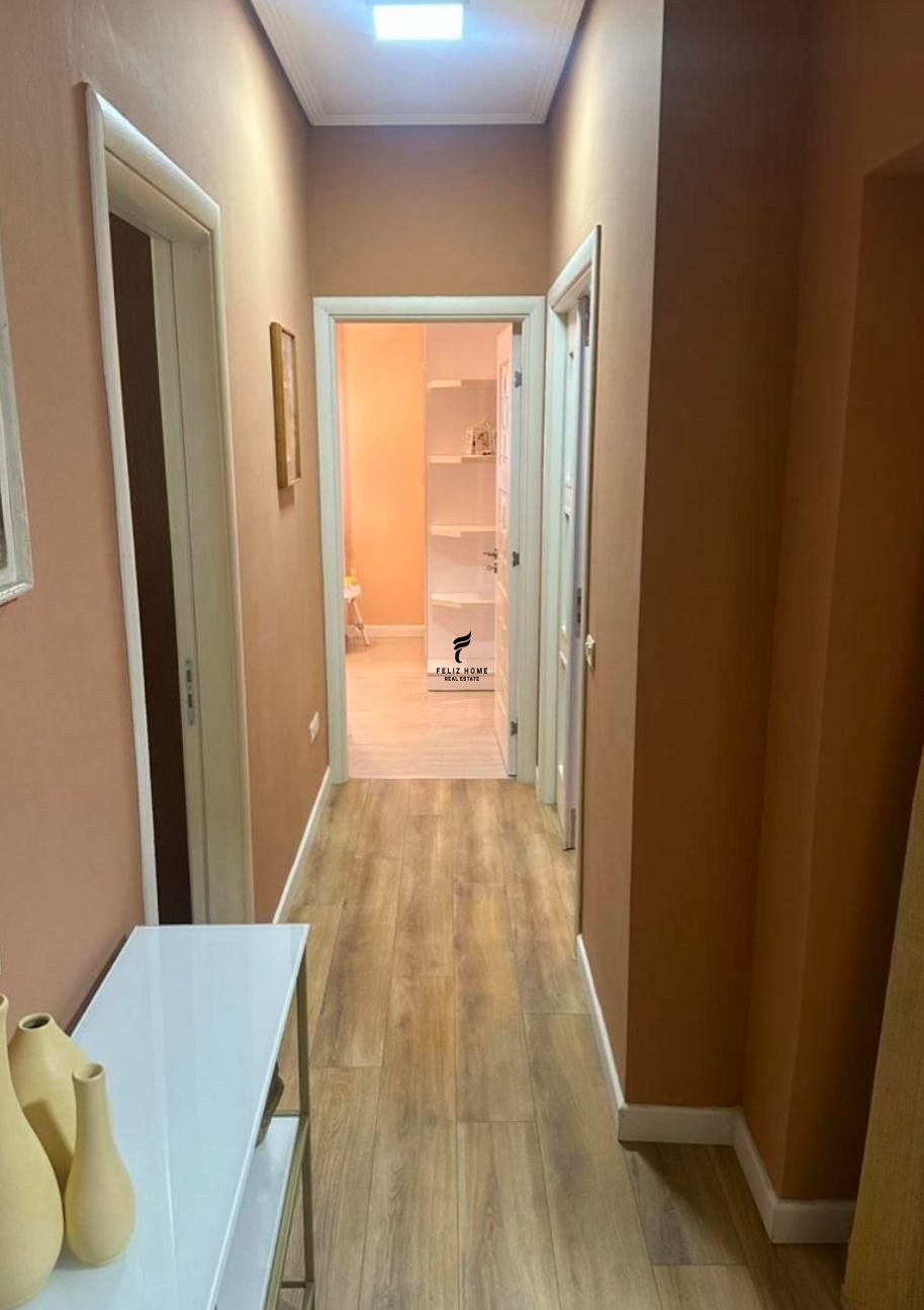 Apartment for rent 2+1 artificial pond 70,000 leke