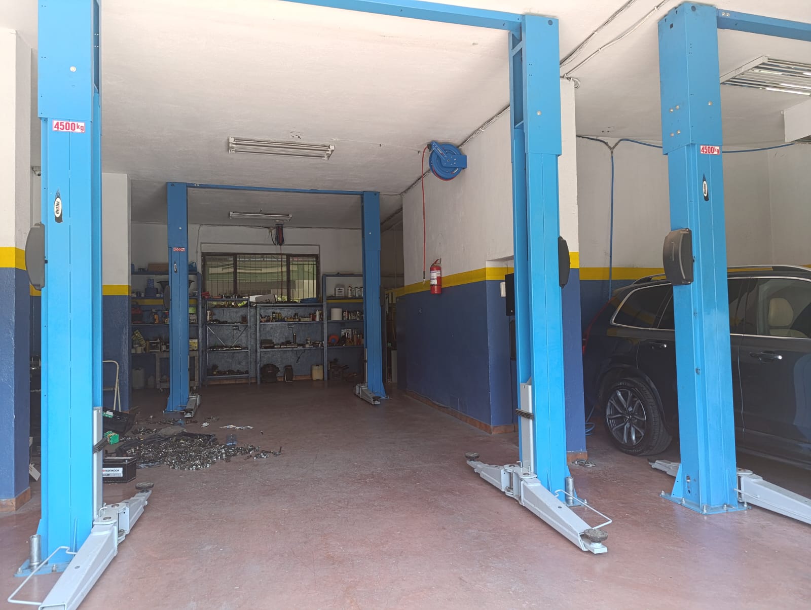 Aluguel | espaço comercial | zogu i zi | €1700/mês