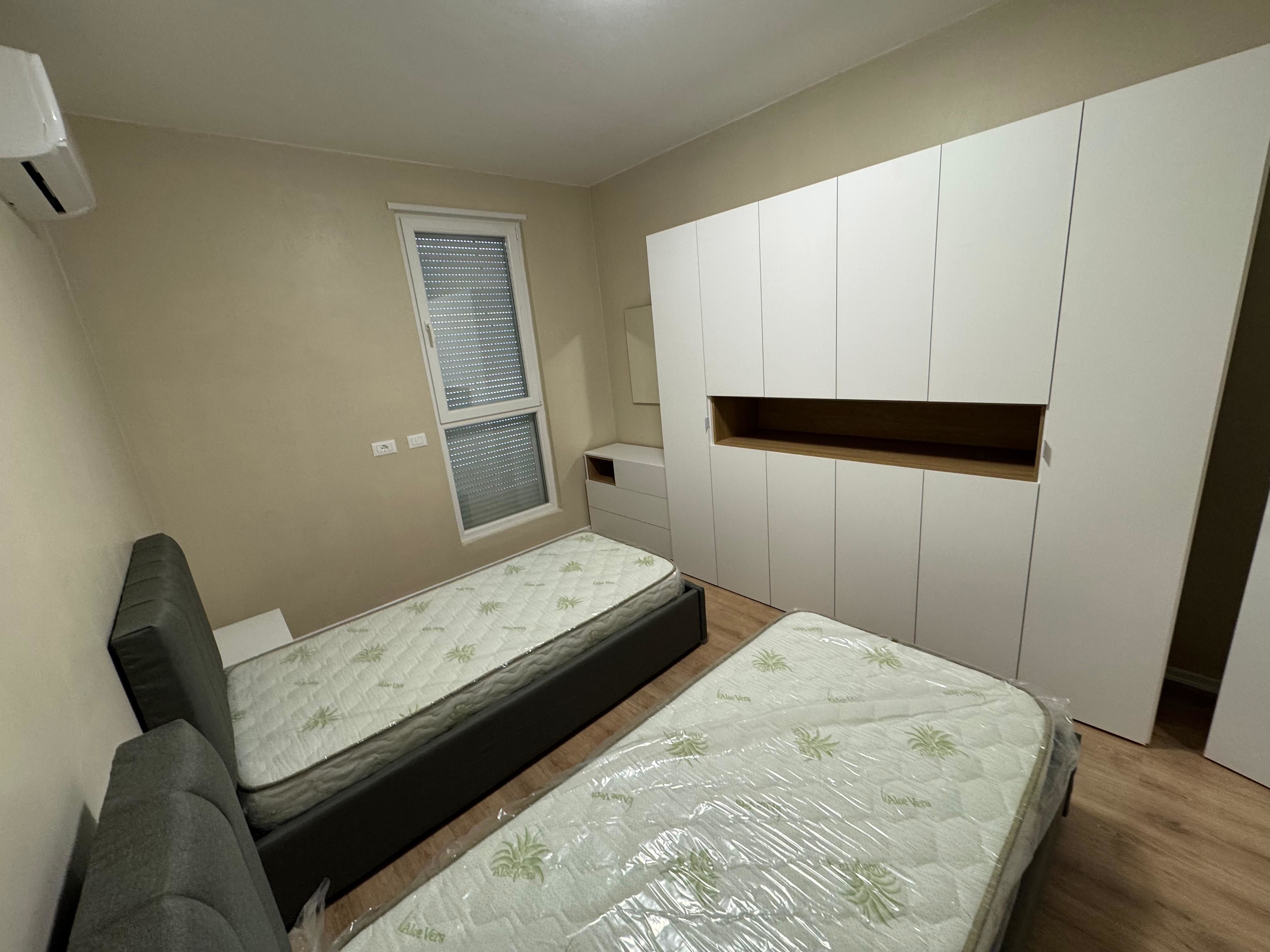 Alquiler | apartamento 2 + 1 | univers city | 600 €/mes (4)