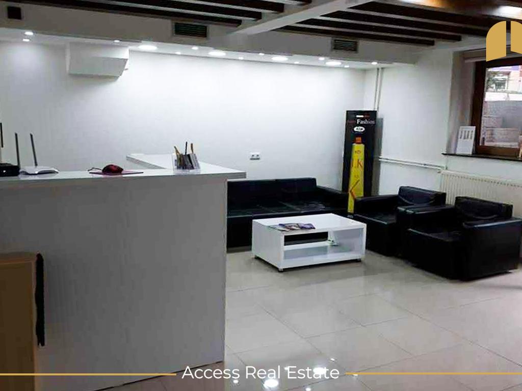 Local en vente – 61m² (31m² avec titre de propriété) – Centre-ville (5)
