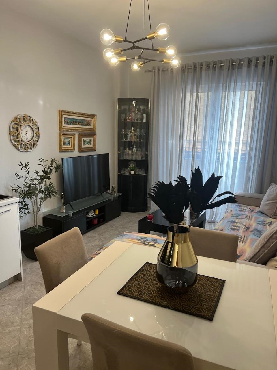 Miete | wohnung 2 + 1 | ish parku i autobusave | 550 €/monat
