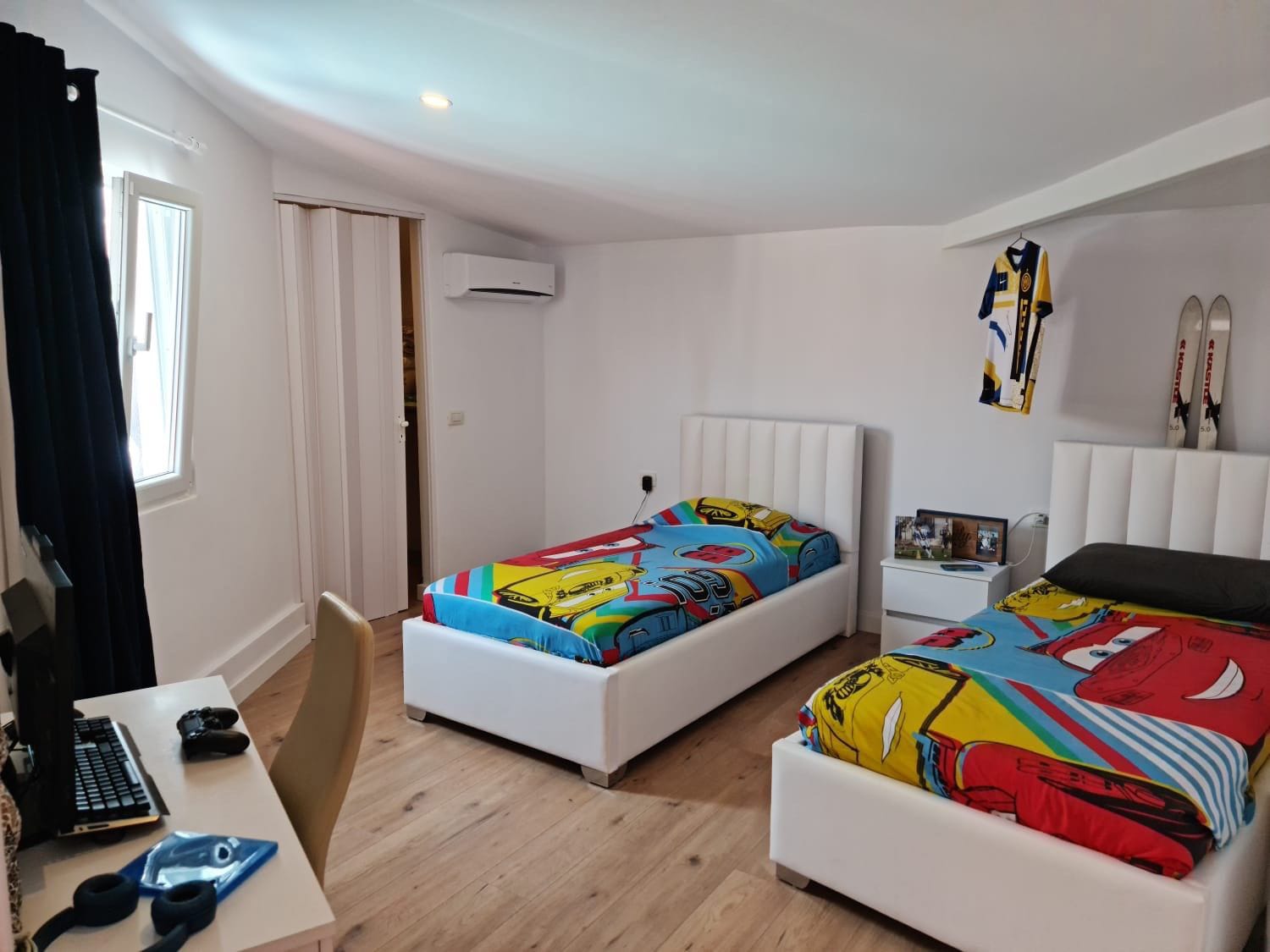 Qera | penthouse 3 + 1 + 3 | Mali i Robit | 1000 €/mois (5)