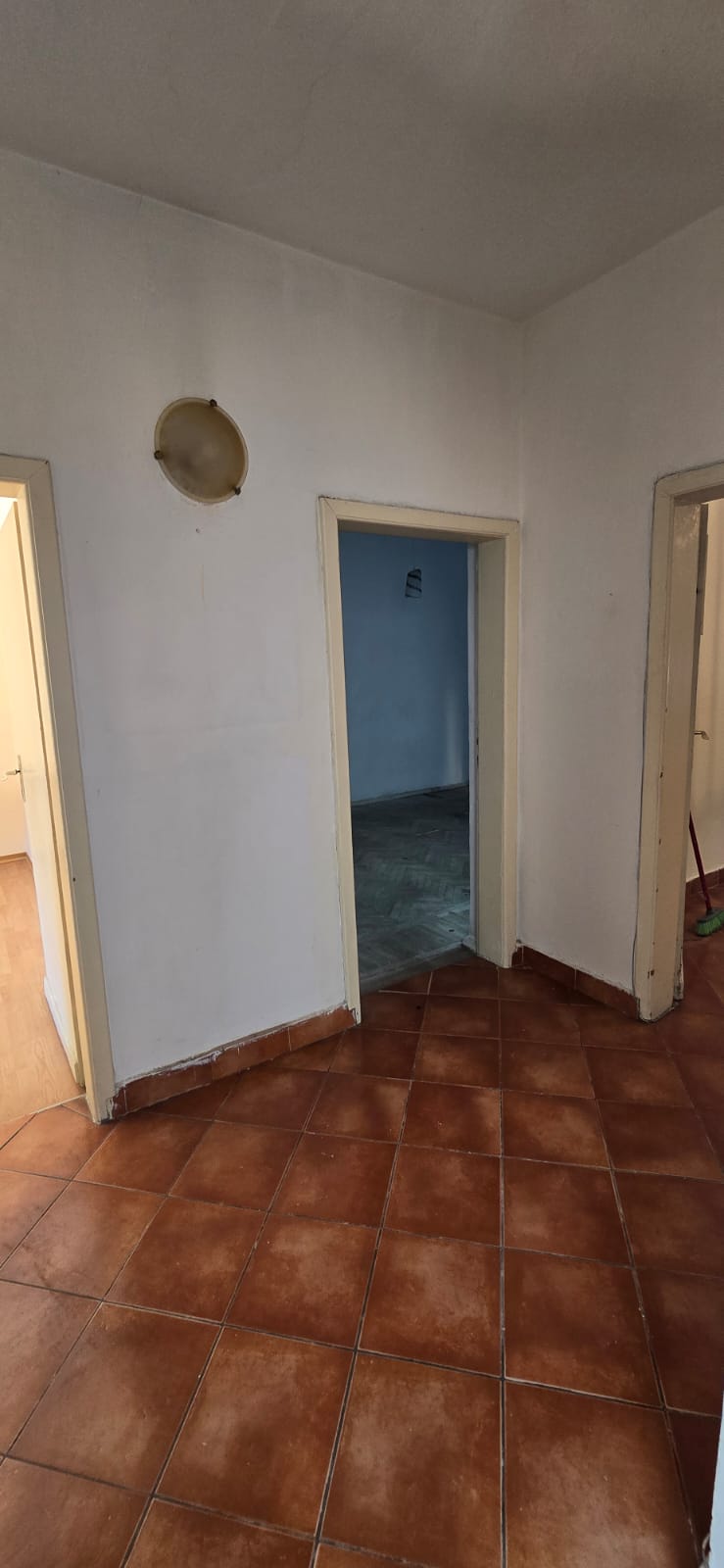 Venda | apartamento 2 + 1 | rruga myslym shyri | €193.000 (2)