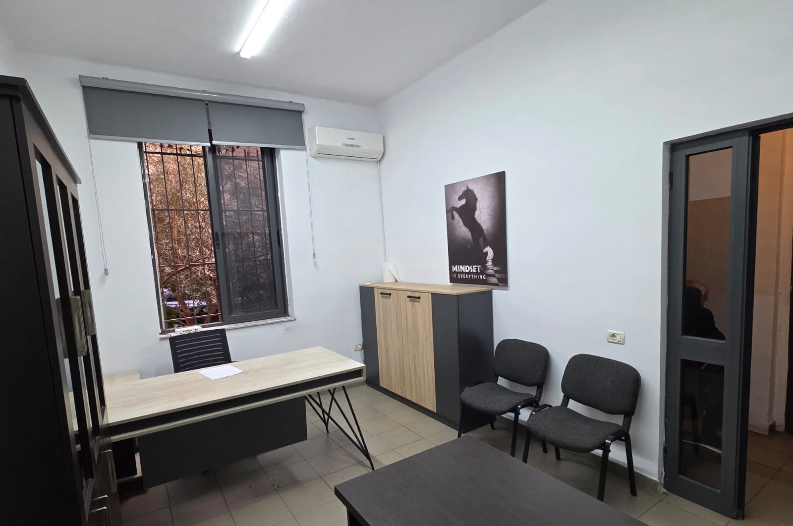 Affitto | spazio commerciale | kinema agimi | 500 €/mese