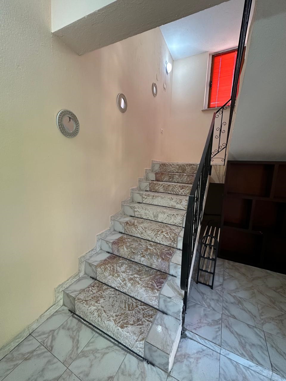 Qera | garsoniere | qyteti studenti | 350 €/muaj (4)