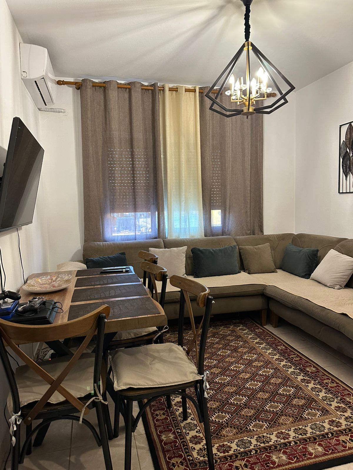 Affitto | appartamento 1 + 1 | stadio dinamo | 600 €/mese