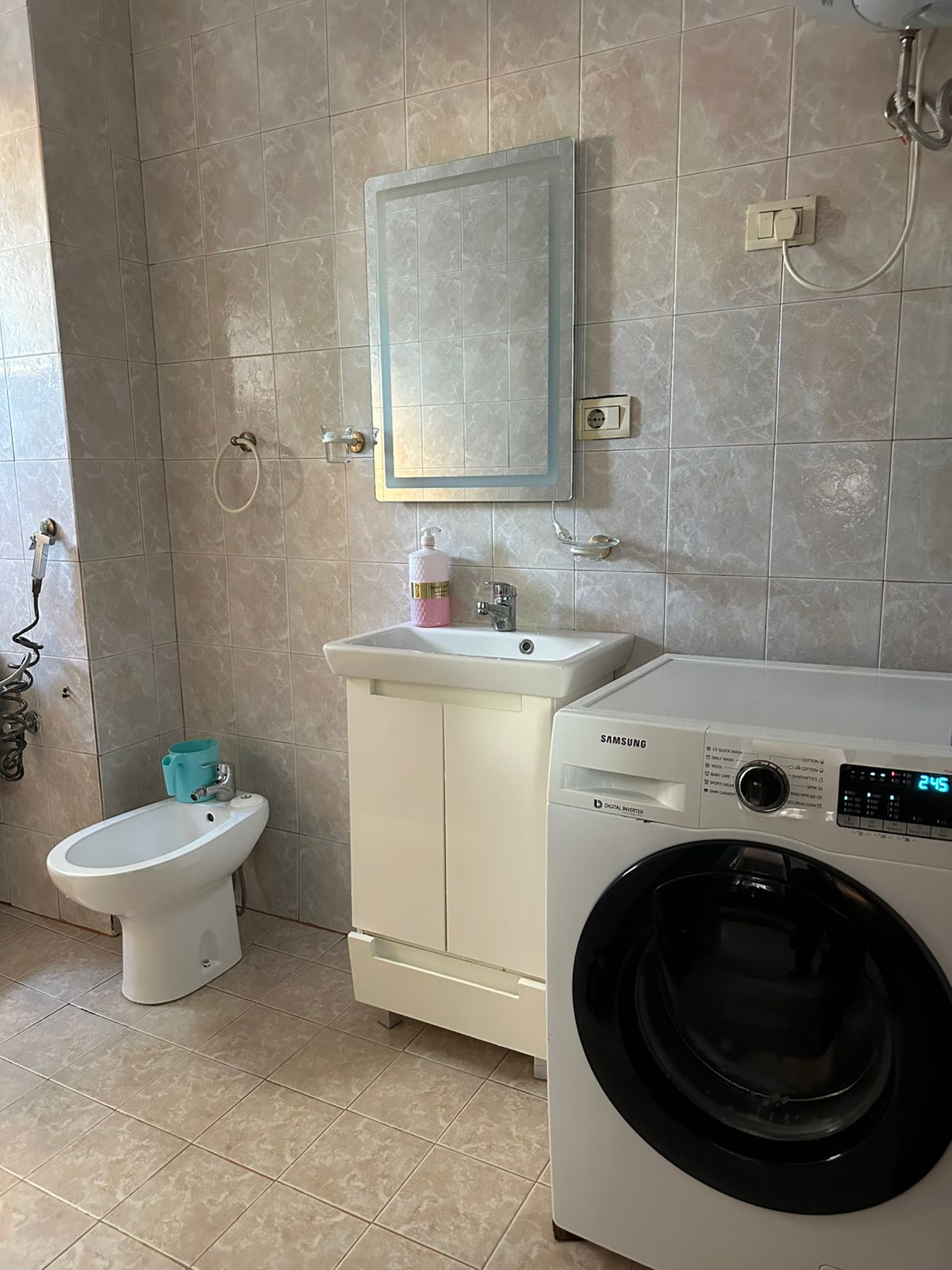 Affitto | appartamento 1 + 1 | stadio dinamo | 600 €/mese (8)