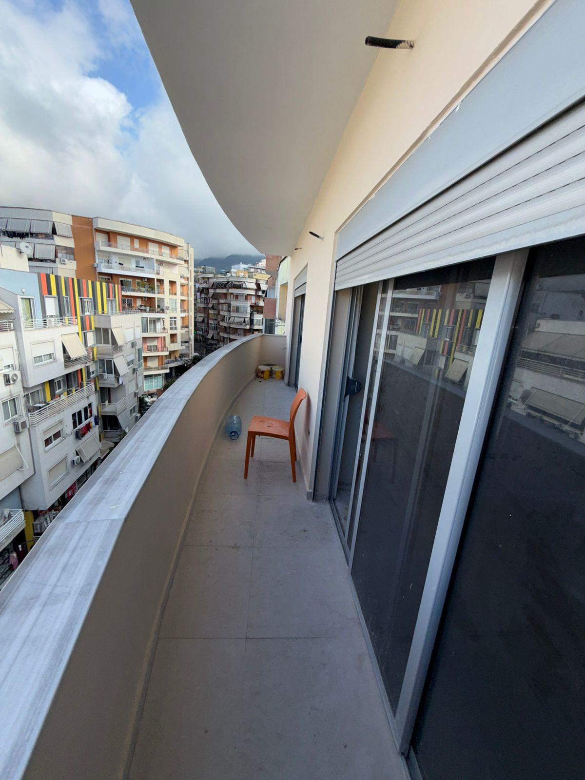 Sale | 2 + 1 apartment | fresku | 125000 € (3)